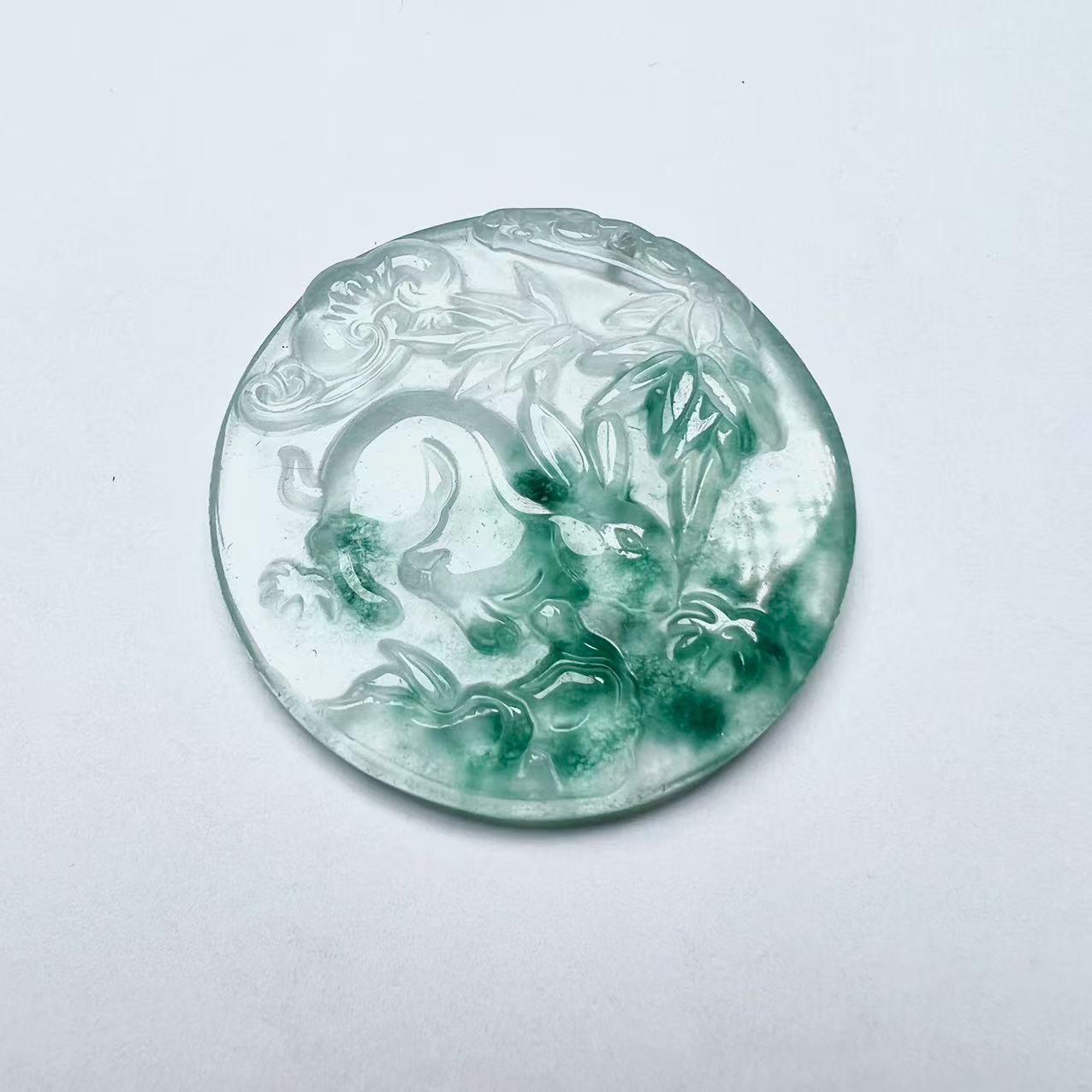 铜合金亚克力吊坠 NB1266精美 设计款圆牌吊坠