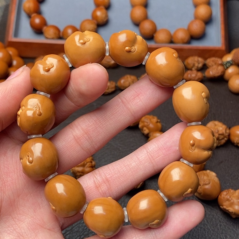 【闪购商品】橄榄核吊坠橄榄核