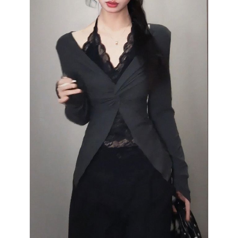 大码胖MM纯欲辣妹风假两件蕾丝挂脖上衣女秋性感扭结开叉修身T恤