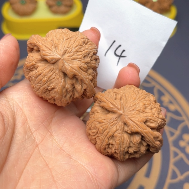 文玩核桃把件42大粗筋