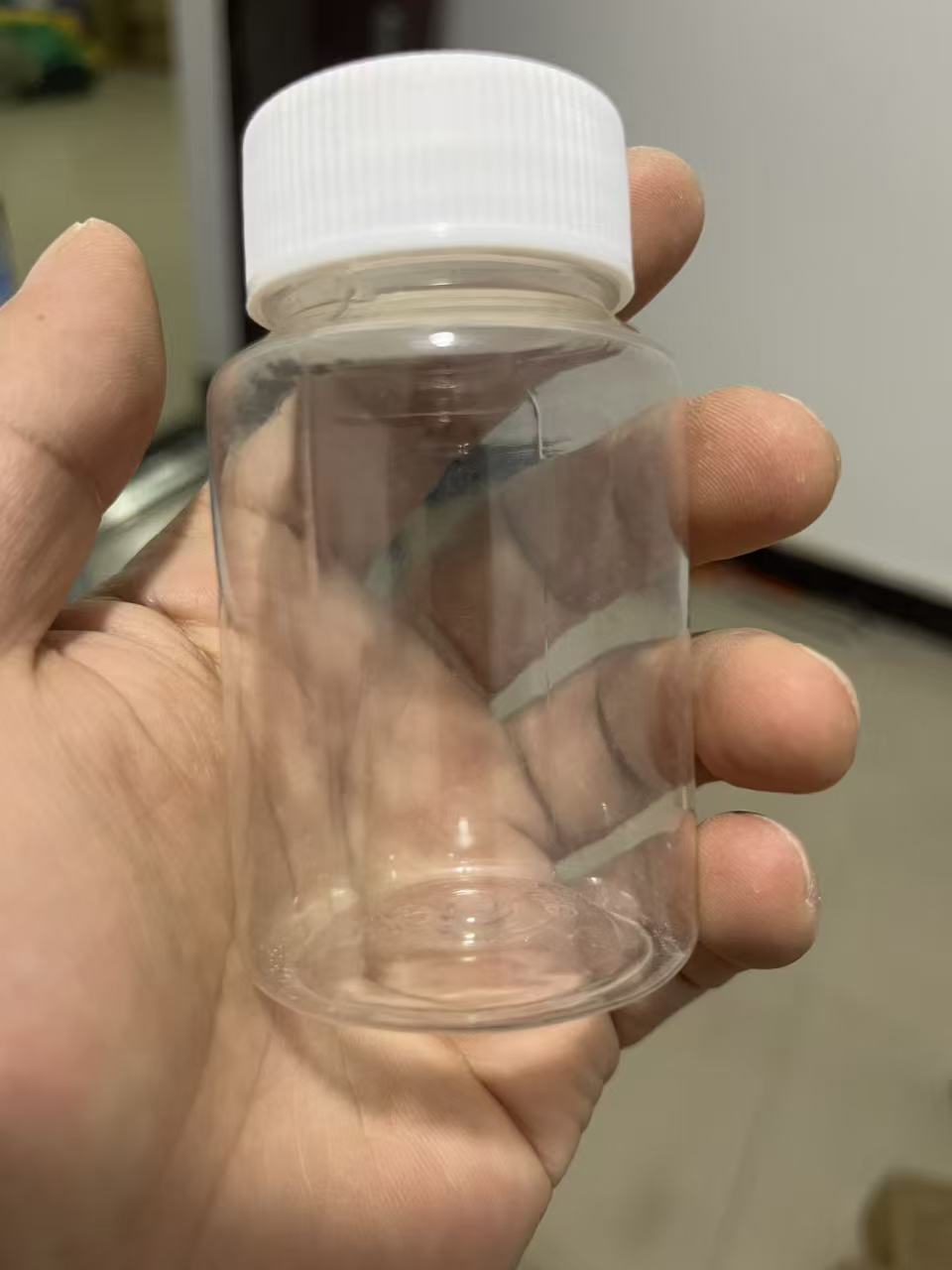 （2号大的）透明家用塑料分装瓶50LM