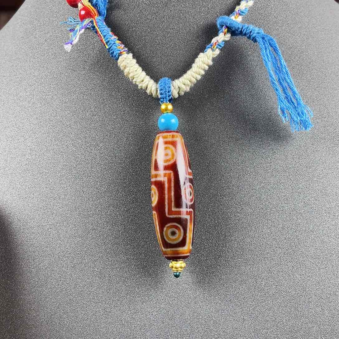 玛瑙/玉髓合金颈饰行运