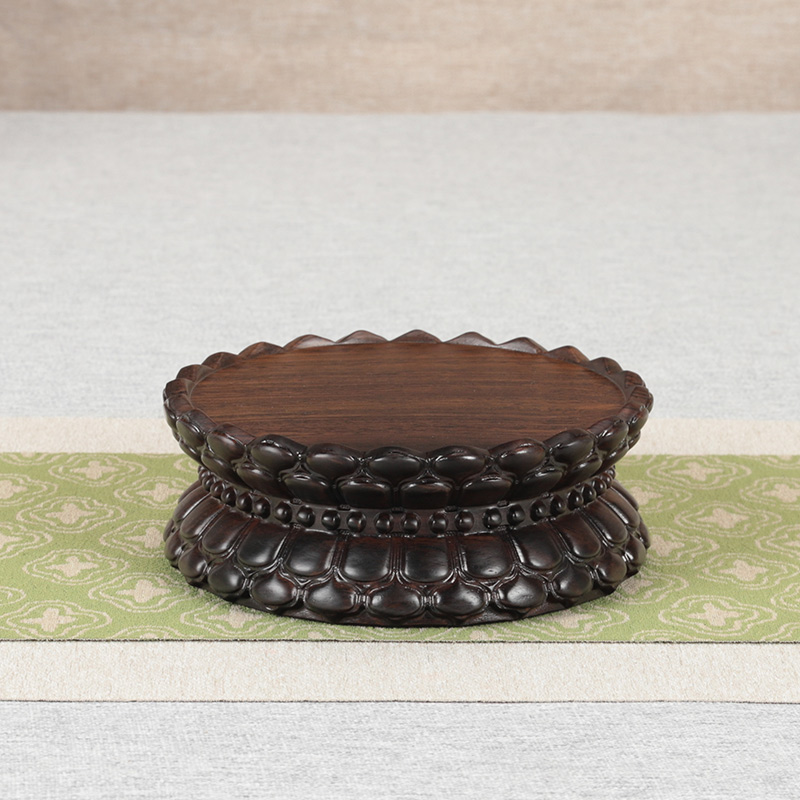 【墨至晟】黑檀木顺遂莲花底座 尺寸：内径15外径17高6厘米