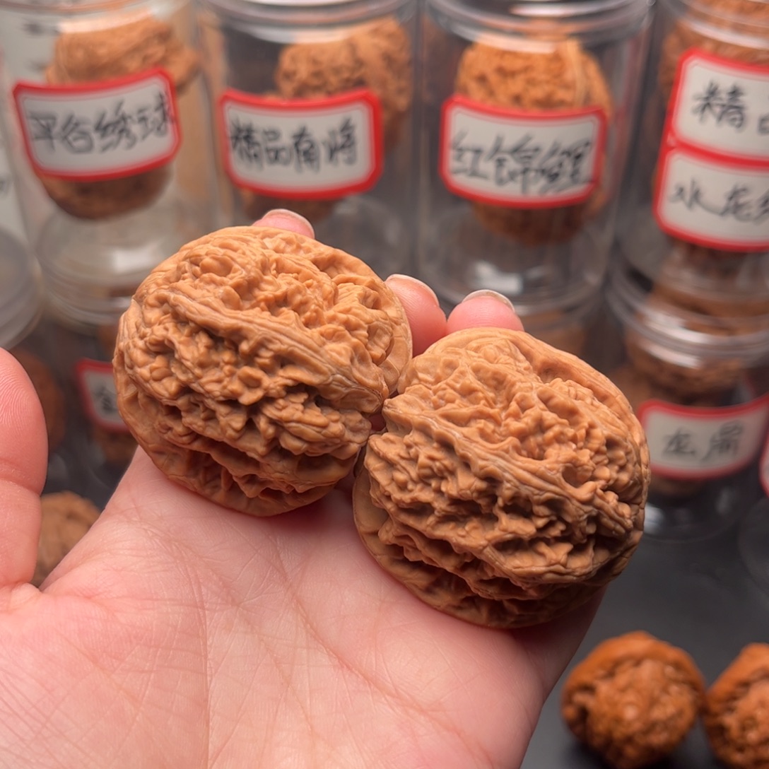 文玩核桃把件43全品平谷粗筋