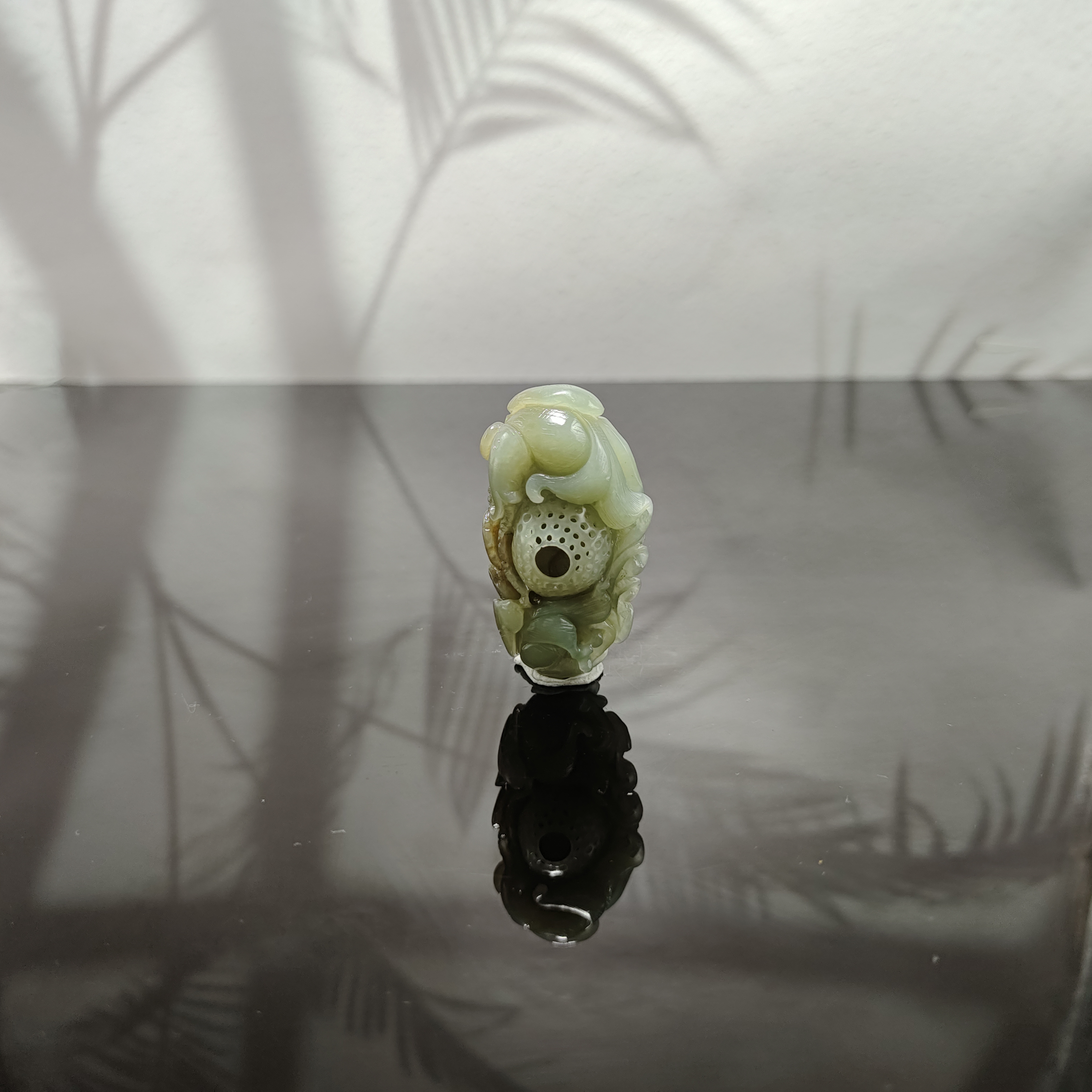 F和田玉莲年有鱼手把5190