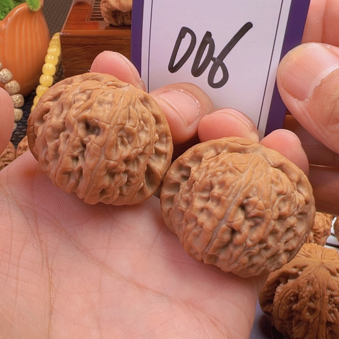 文玩核桃把件全品球白39尺寸006号