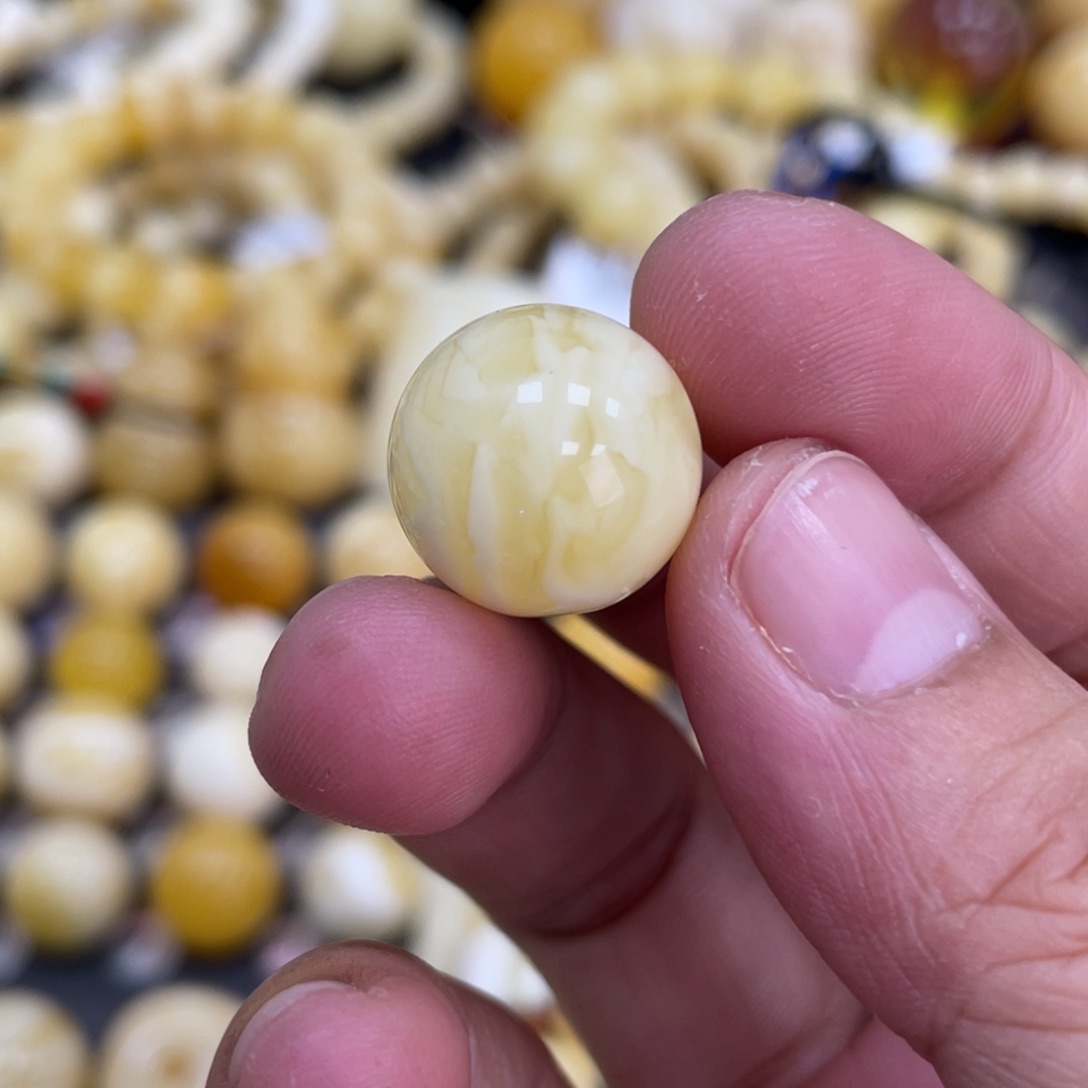 未镶嵌琥珀珠宝奇石15.7mm瑕 白花 性价比