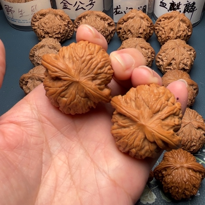 文玩核桃吊坠39磨盘