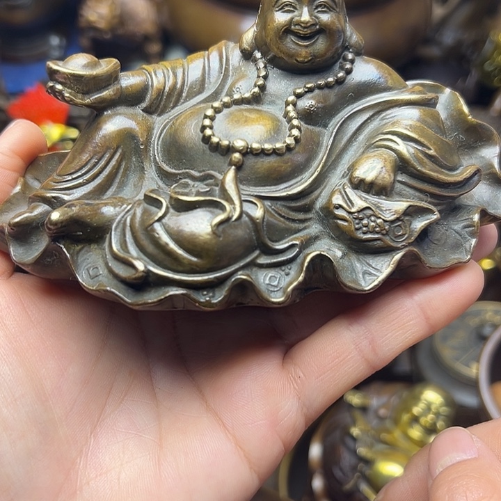 铜器摆件老王直播间