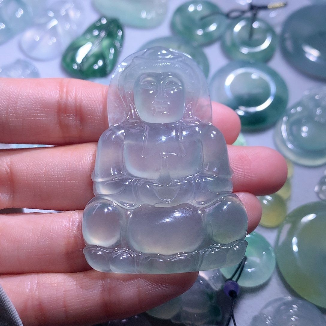 【闪购商品】翡翠颈饰未镶嵌观音