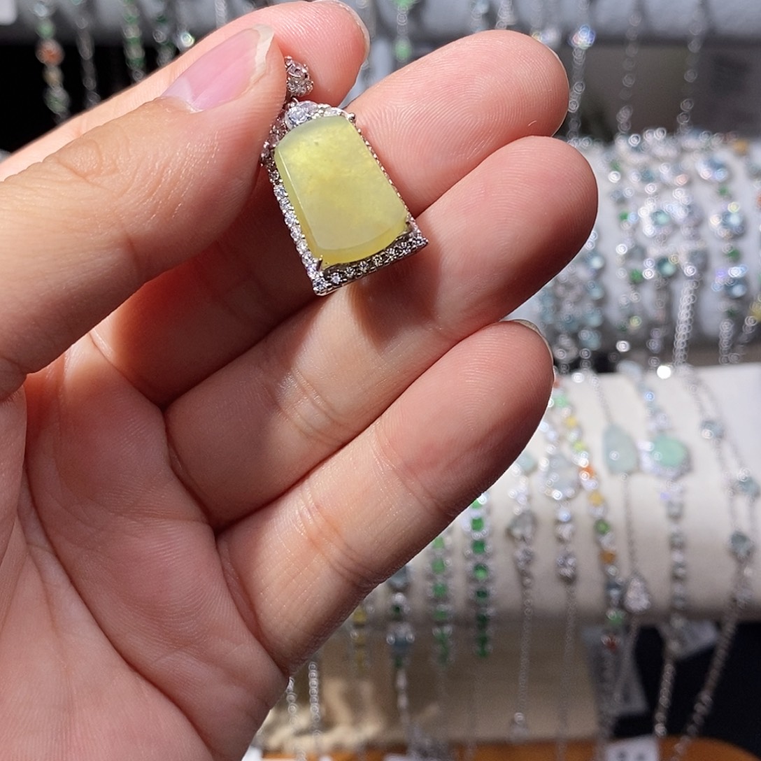 翡翠银S925镶嵌颈饰