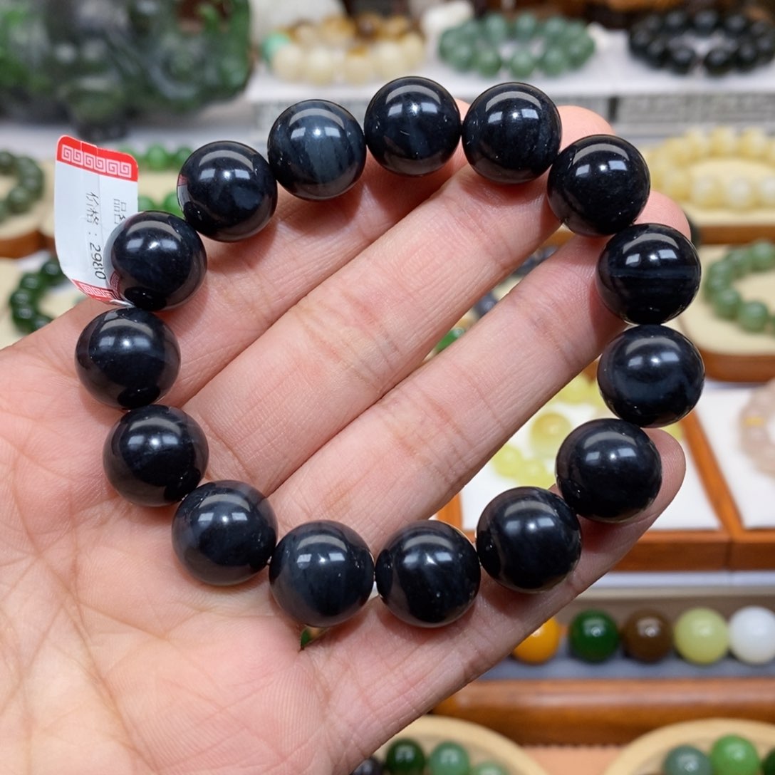 和田玉手串未镶嵌