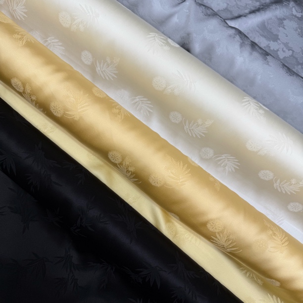 【提花弹力缎】幅宽1.4米 21姆米 提花弹力缎不支持7天无理由退换货