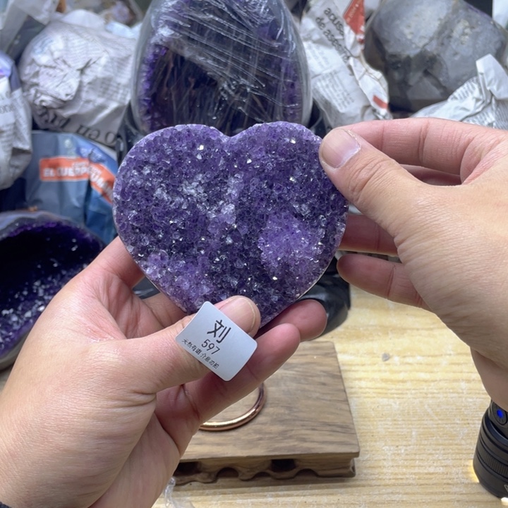 未镶嵌大型摆件（非配饰）水晶