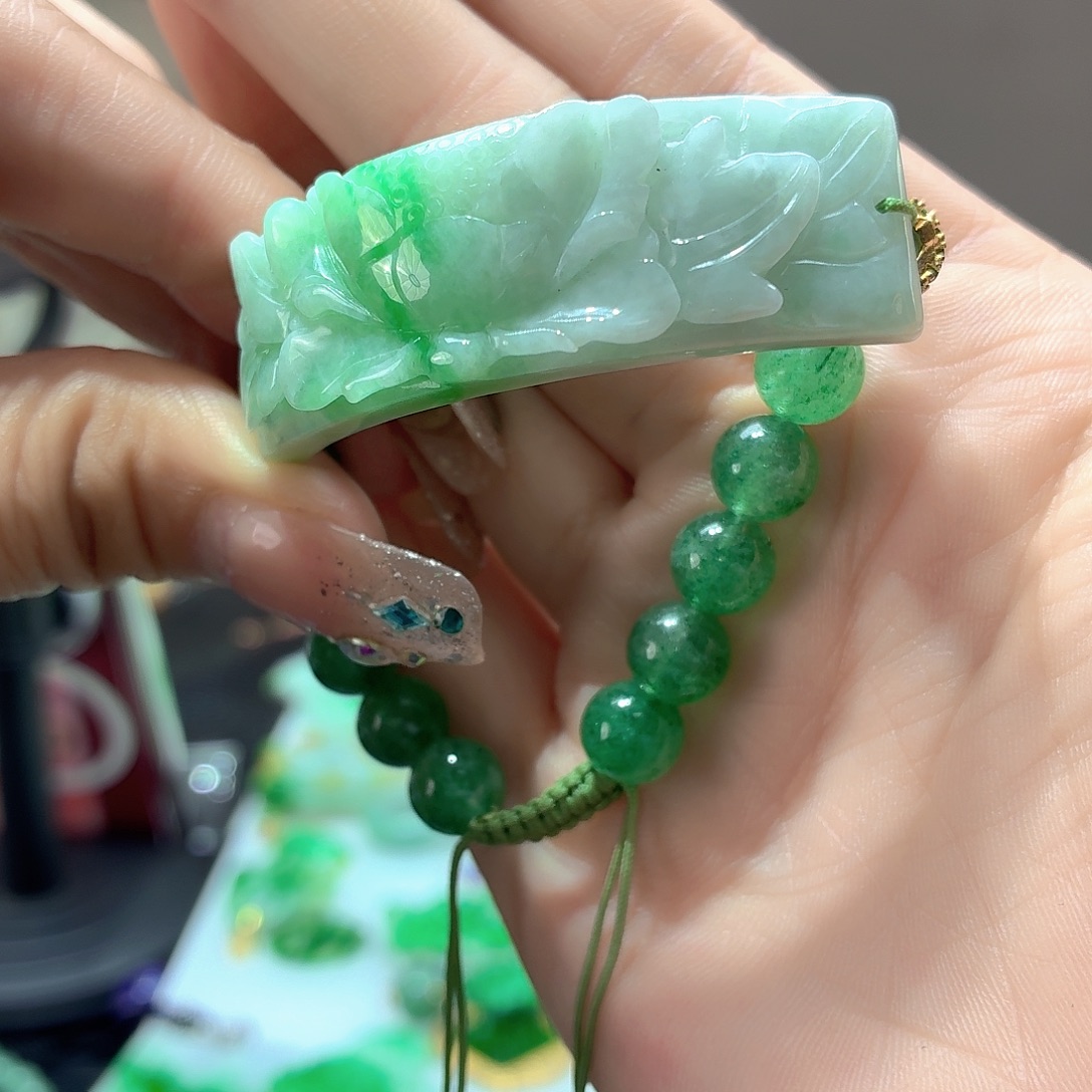 未镶嵌手链翡翠翡翠