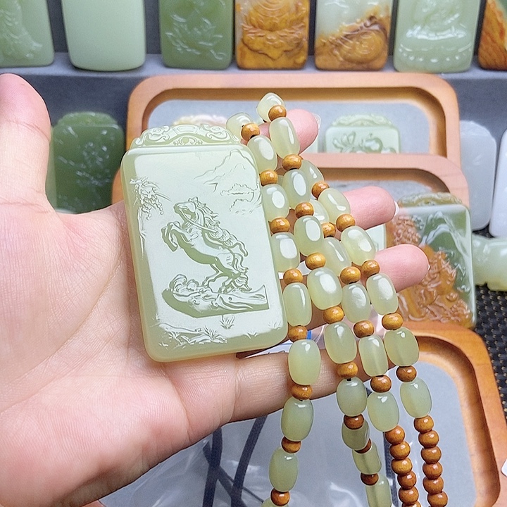 新疆昆仑山脉料马