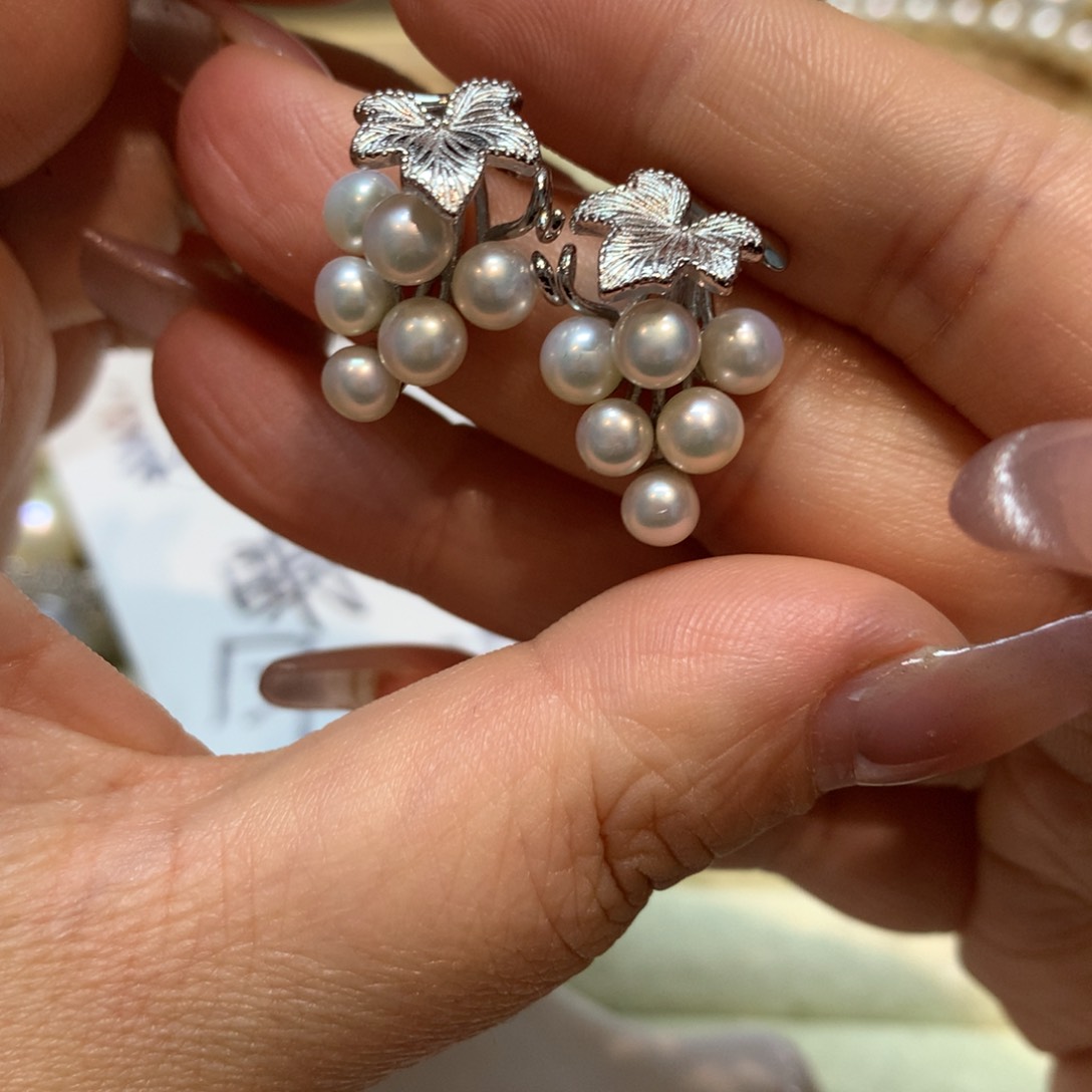 淡水珍珠耳饰未镶嵌