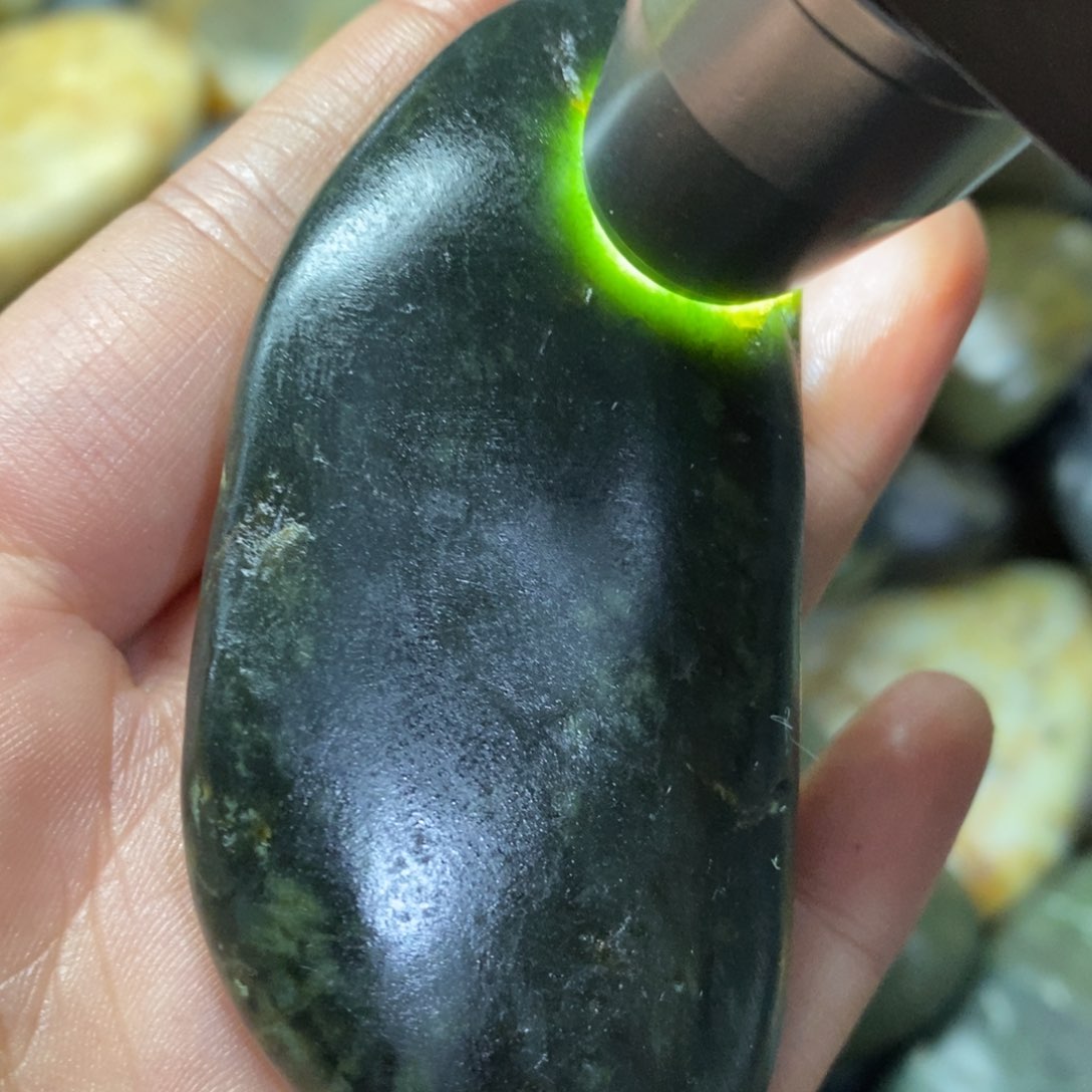 未镶嵌和田玉挂件