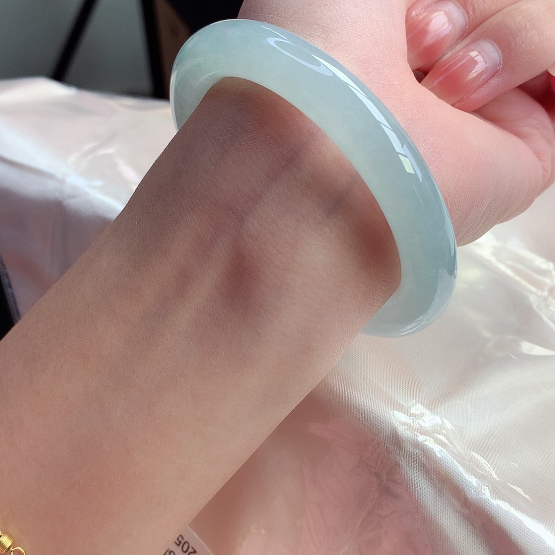 翡翠手镯未镶嵌天然A货翡翠53/54