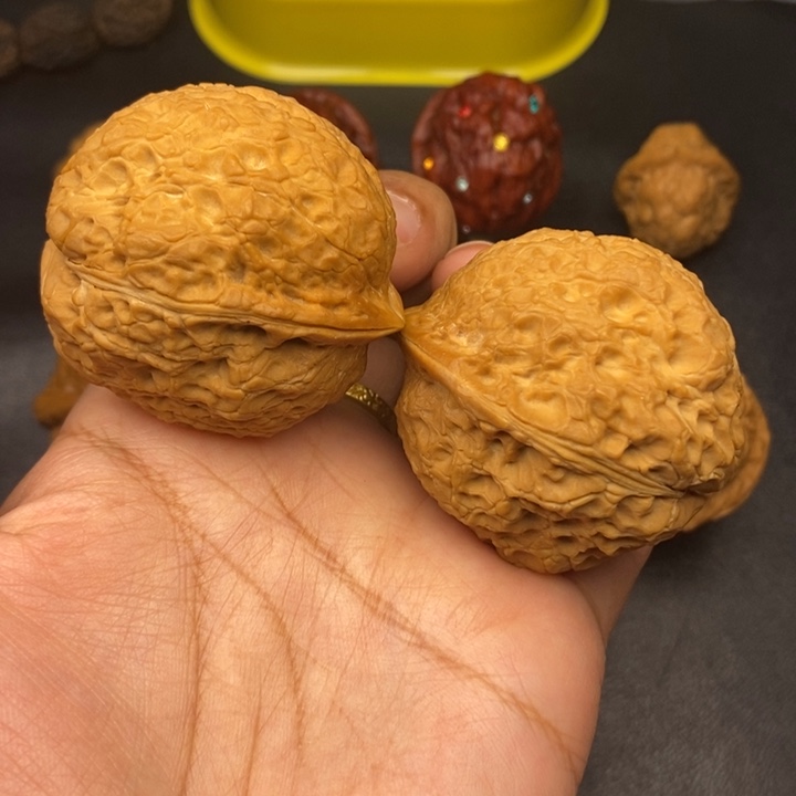 吊坠文玩核桃45尺72克蟾祖