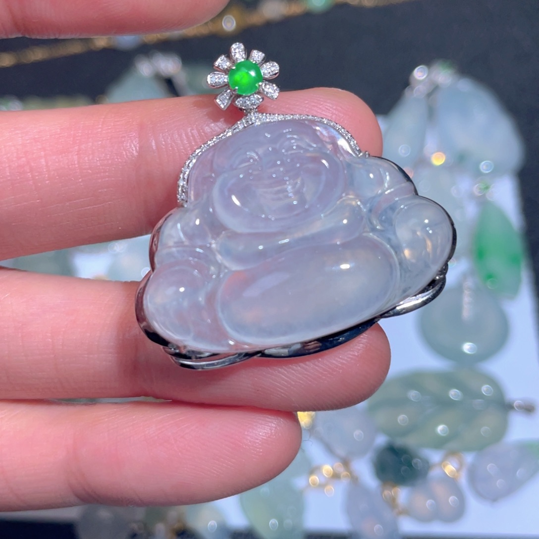 翡翠颈饰18K金镶嵌如*”翡翠