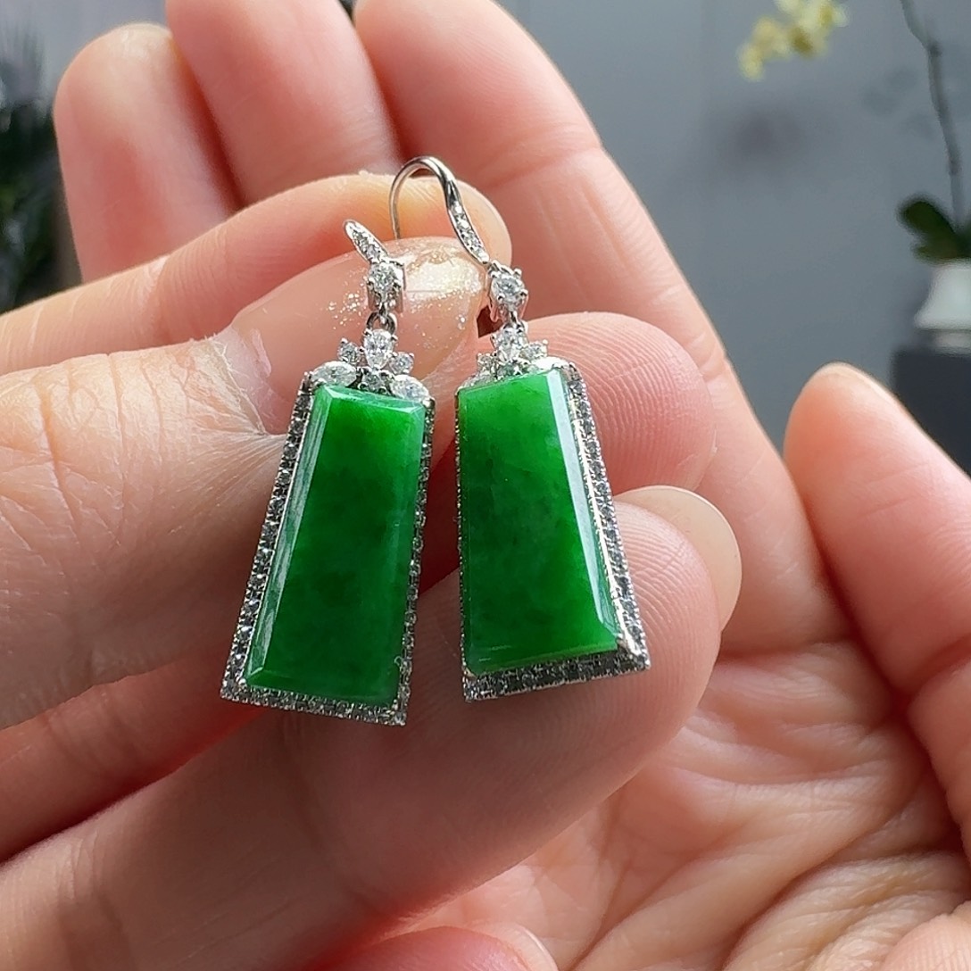 翡翠耳饰18K金镶嵌天然