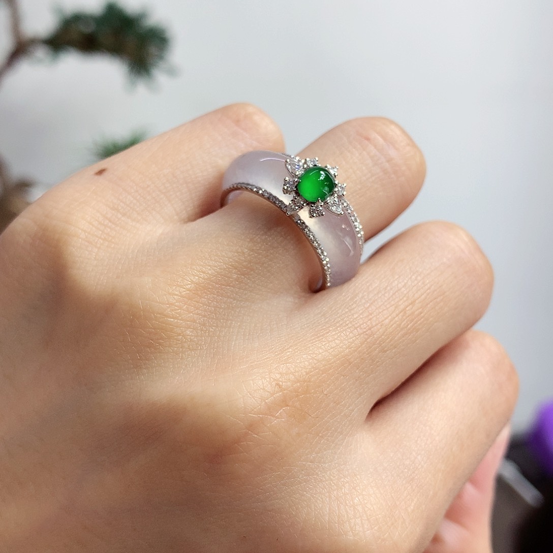 18K金镶嵌戒指翡翠13号一套