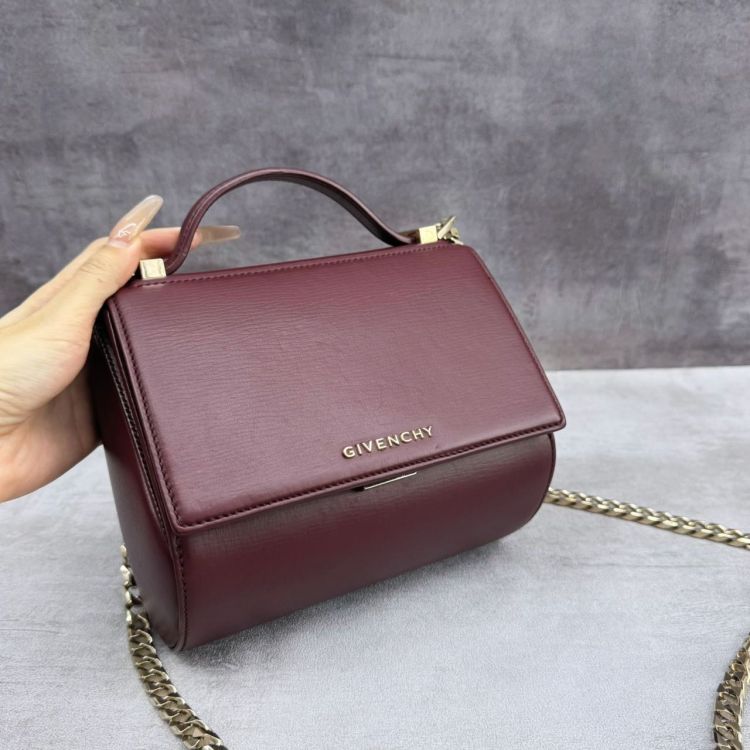 95新/纪梵希/包包/[251231NKWC]/C18971399654