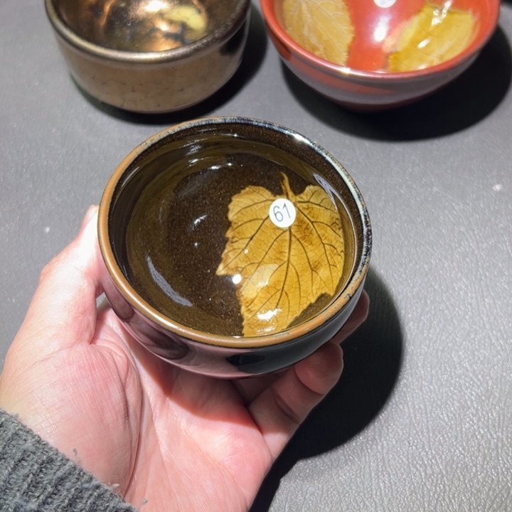 茶盏这个时候才开始准备好