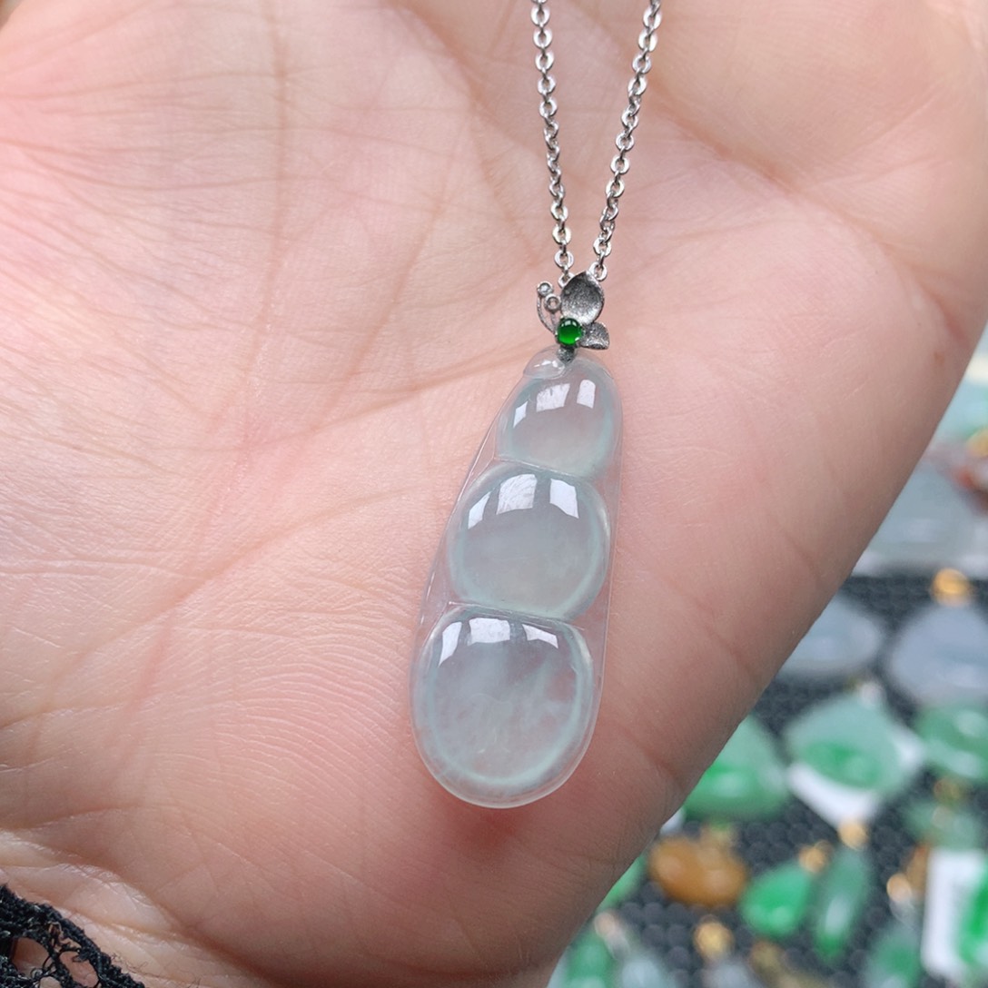 【闪购商品】翡翠吊坠(不含链)18K金镶嵌