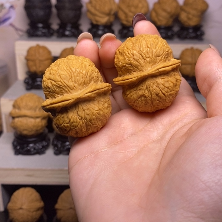 文玩核桃把件22Y—狮子头40尺50克