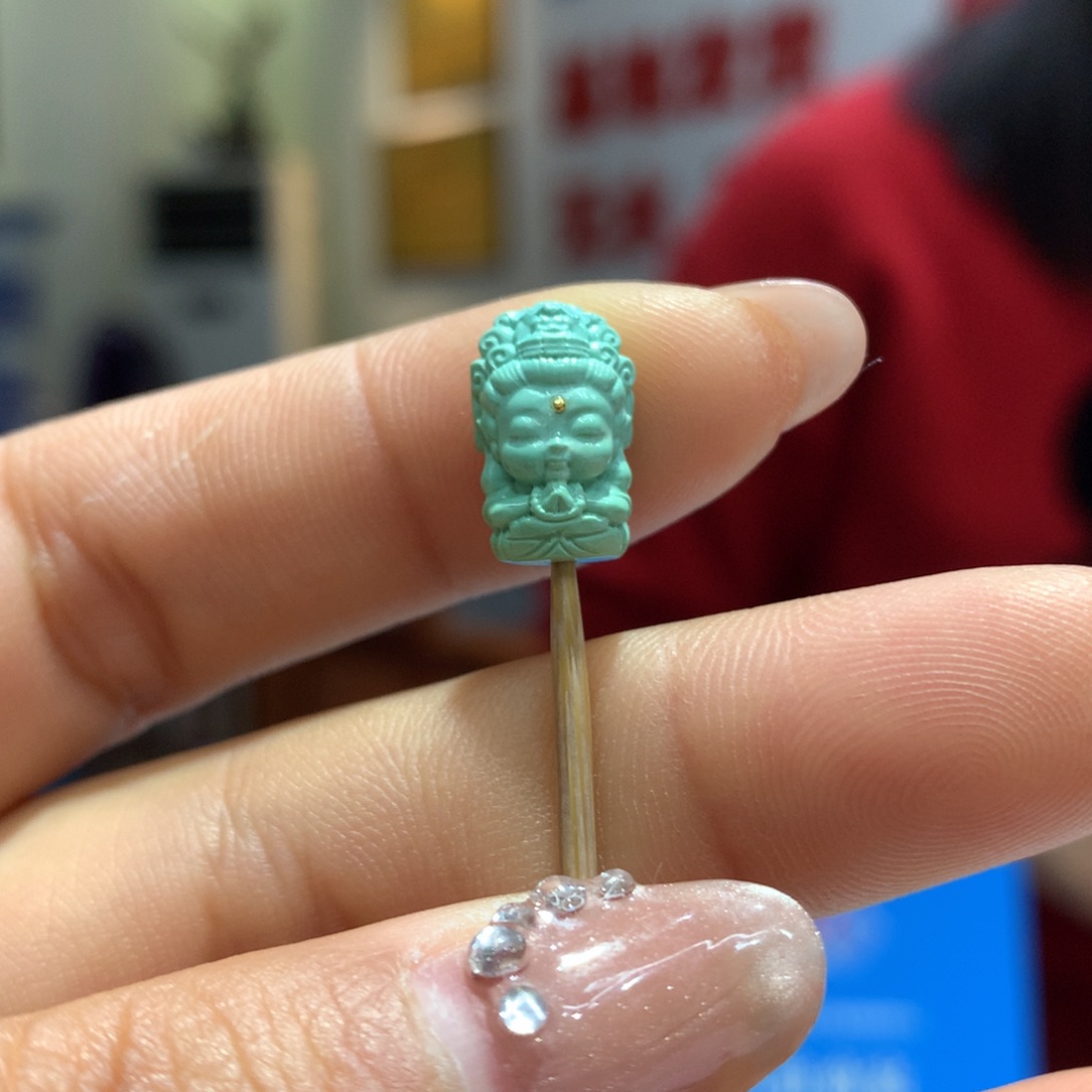 绿松石配饰未镶嵌