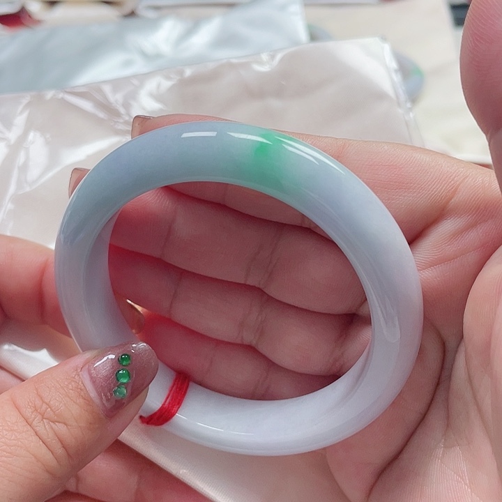 翡翠手镯未镶嵌缅甸翡翠手镯58圈