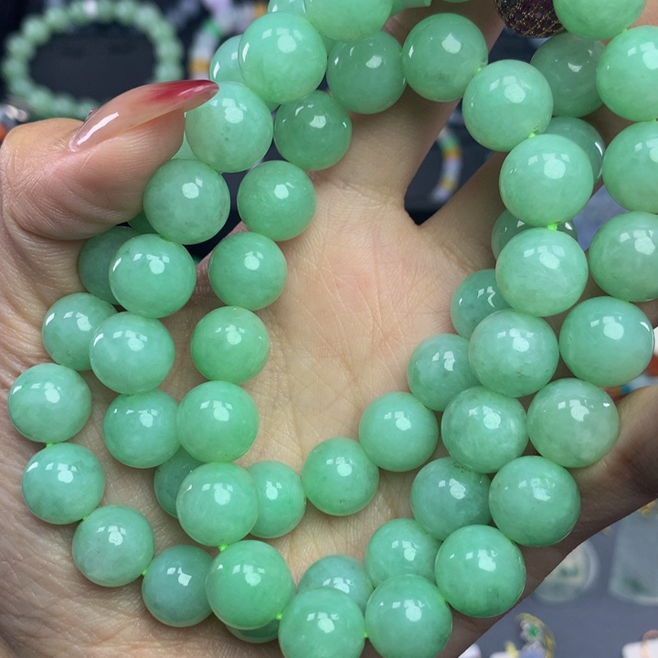 翡翠手链未镶嵌翡翠