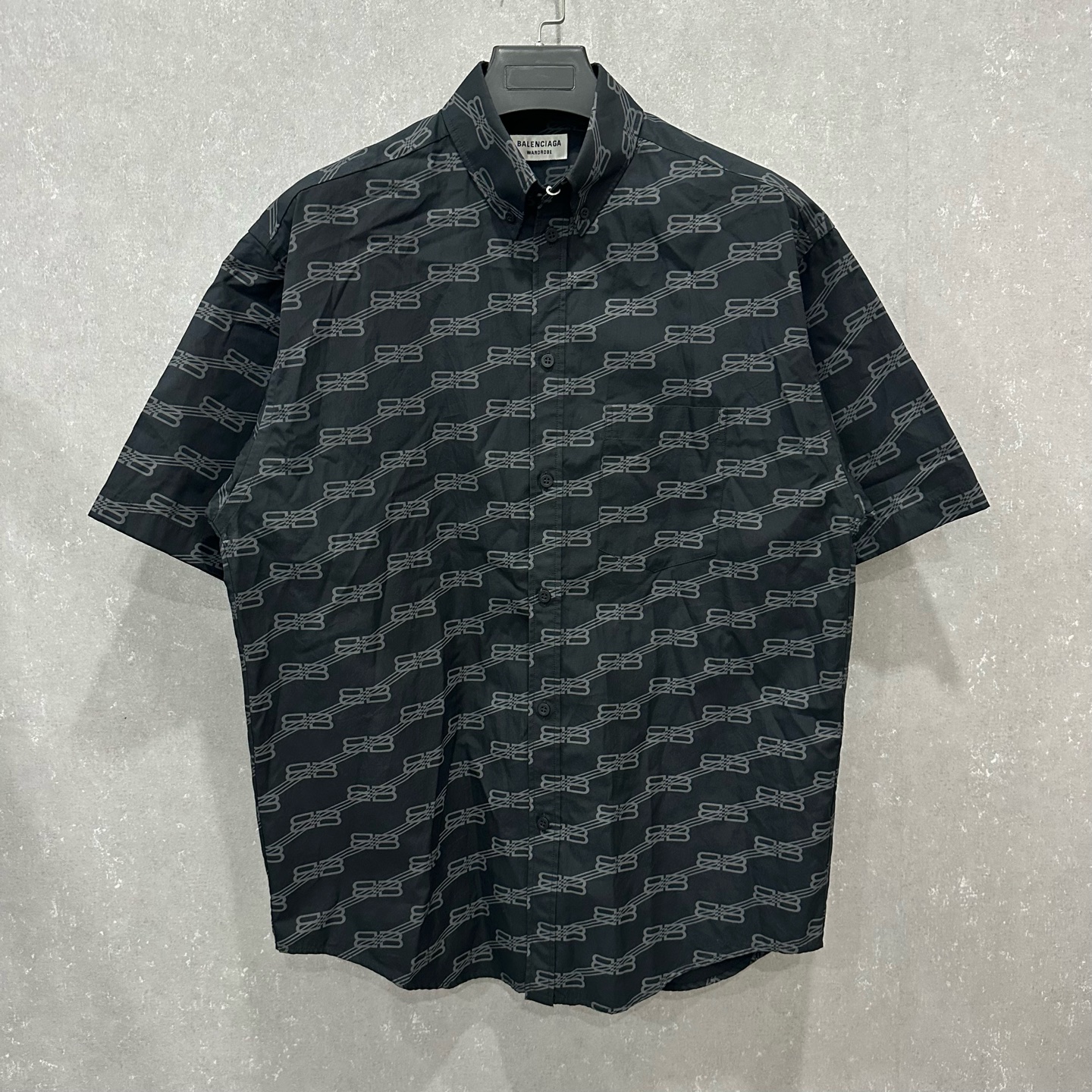 99新 Balenciaga/巴黎世家 满印短袖衬衫 34码 007229