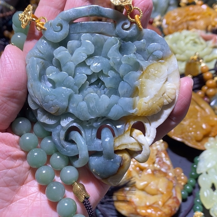 岫玉岫玉吊坠未镶嵌