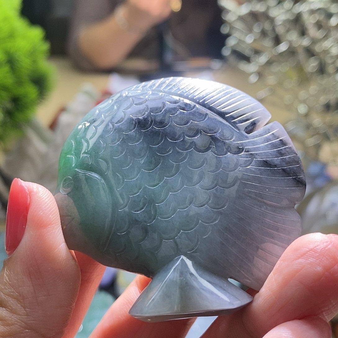 【闪购商品】翡翠颈饰未镶嵌鱼