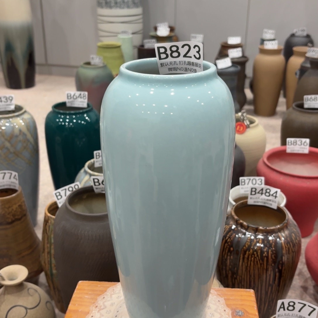 摆件823 景德镇陶瓷花瓶高34口9