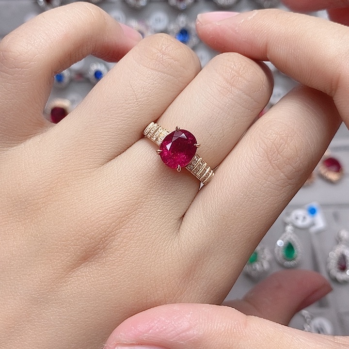 碧玺戒指18K金镶嵌，