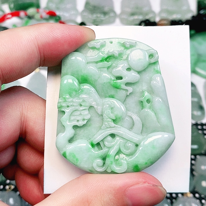 翡翠未镶嵌吊坠(不含链)