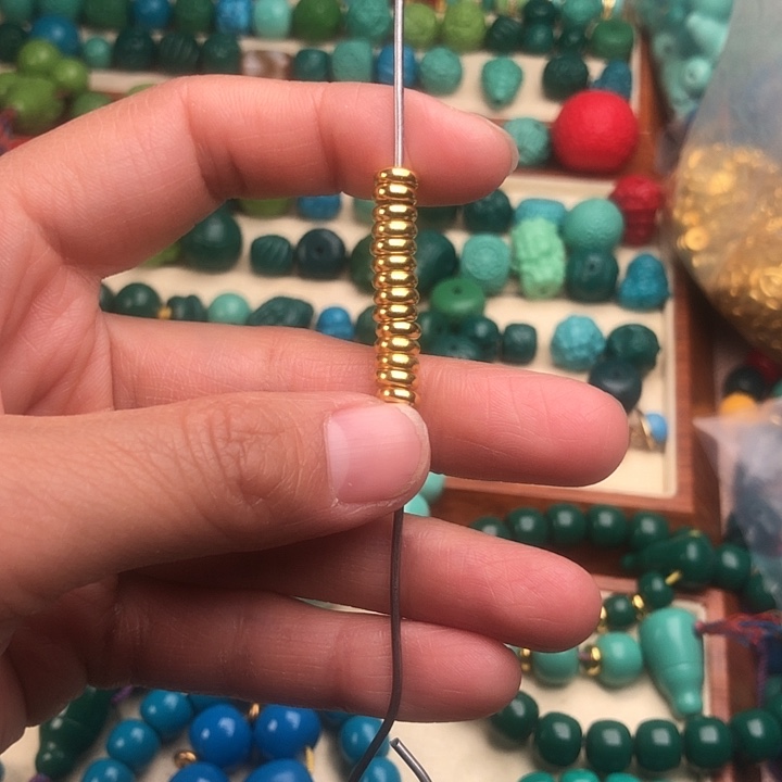 琉璃颈饰劳***山精工隔片