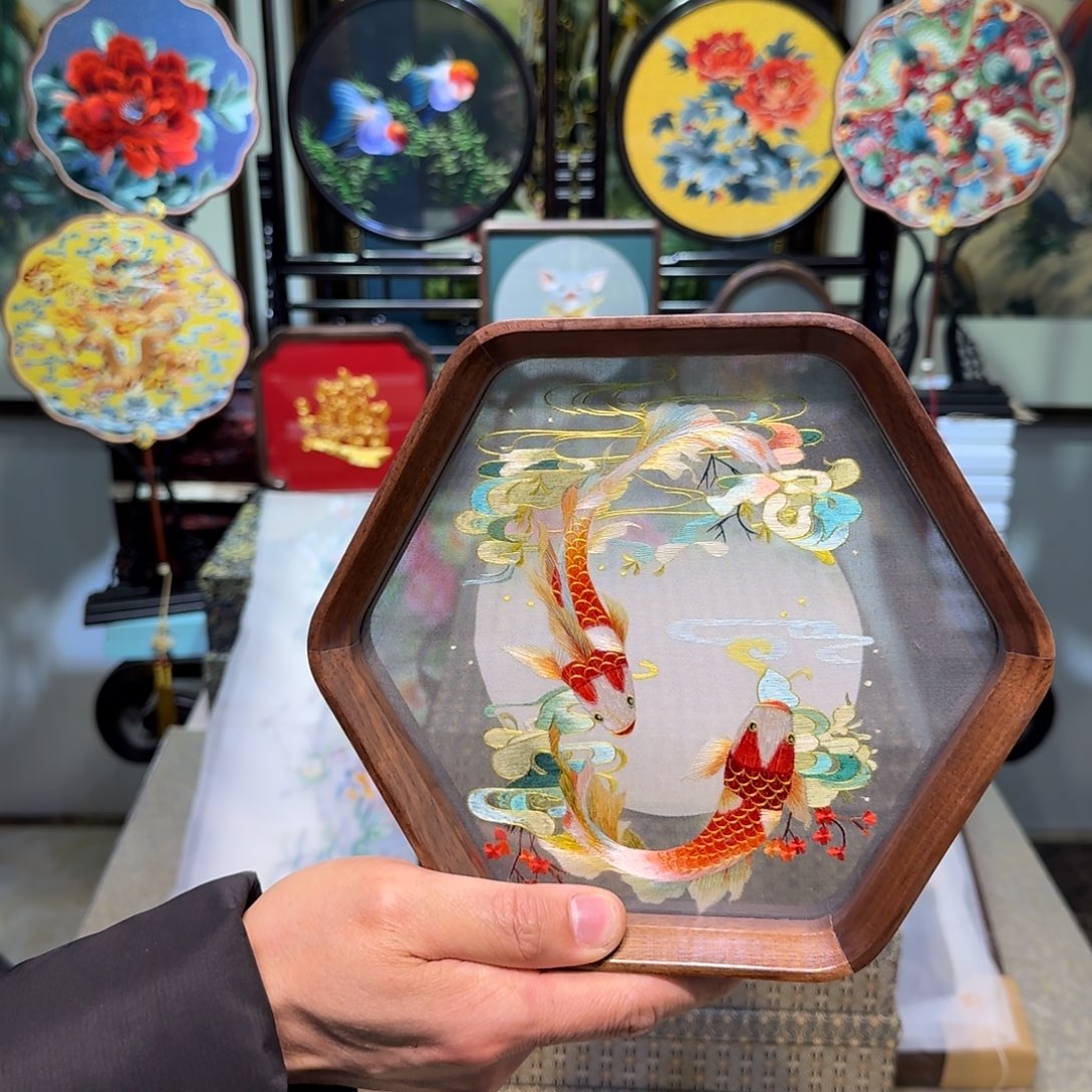 刺绣刺绣工艺精湛