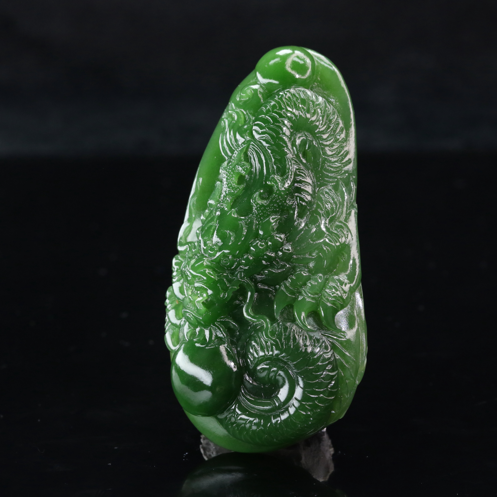 13和田玉俄七碧玉龙牌/101595北京中保拍卖