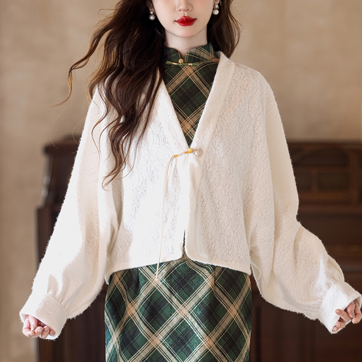 提花一字扣常规款斜襟低开衩旗袍百搭复古文艺设计感