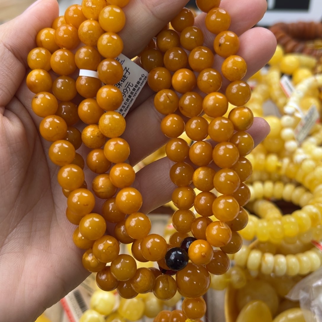 琥珀珠宝奇石未镶嵌