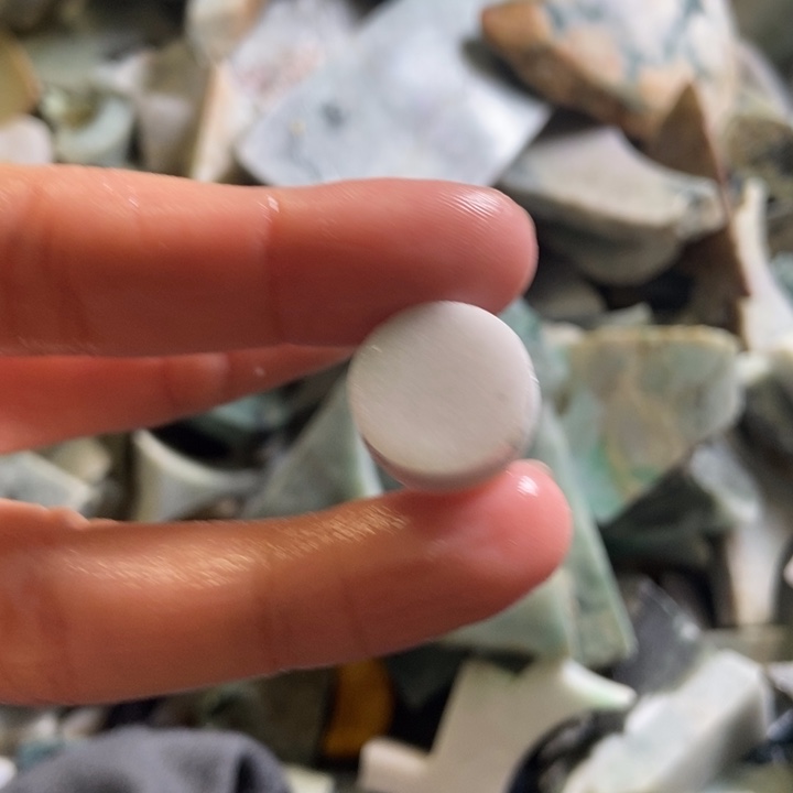 翡翠颈饰未镶嵌天然翡翠