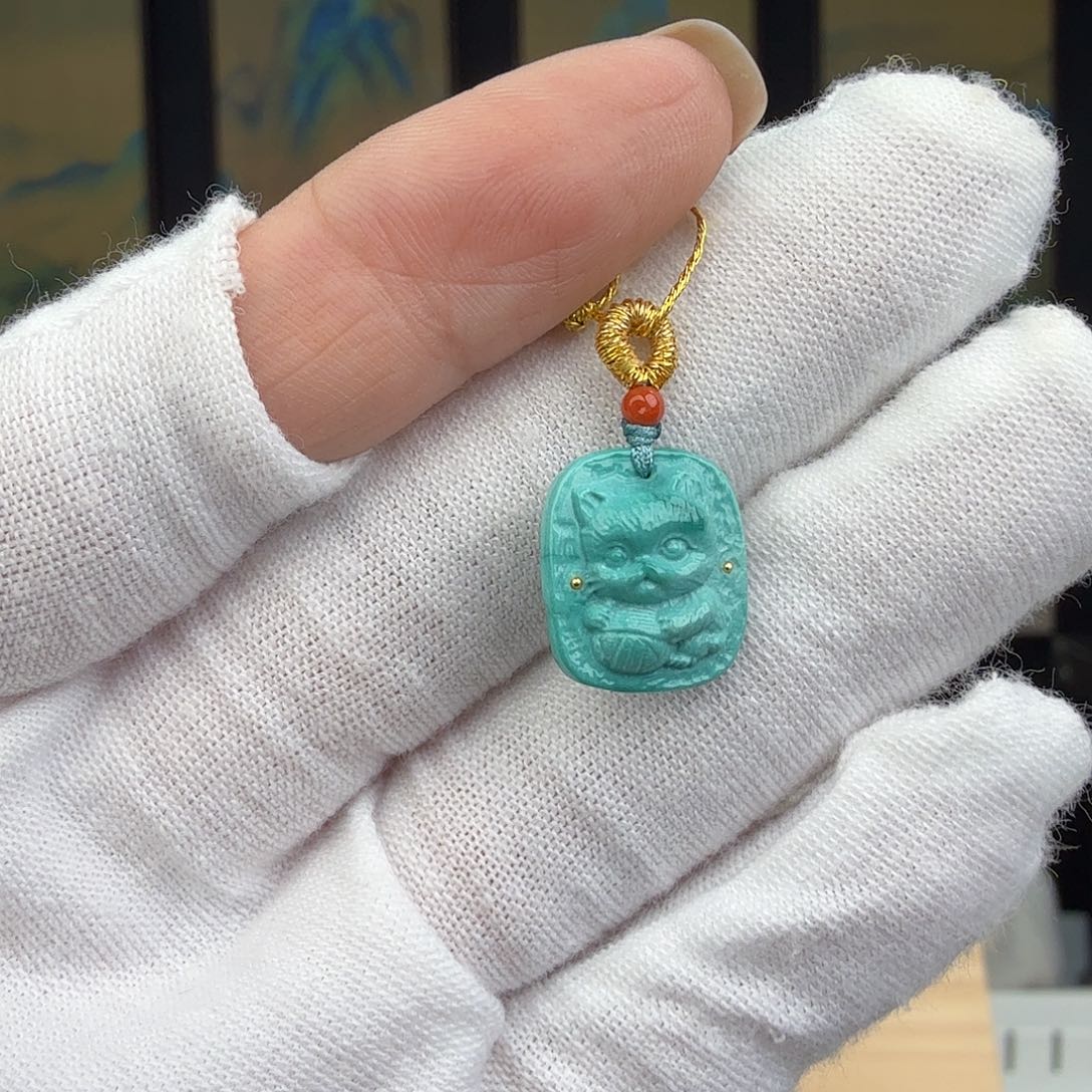 绿松石未镶嵌珠宝奇石