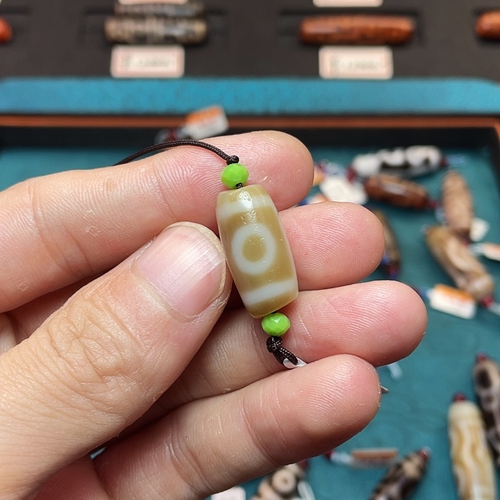 未镶嵌玛瑙/玉髓珠宝半成品