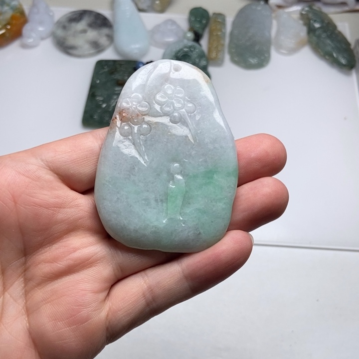 翡翠未镶嵌颈饰悟道18