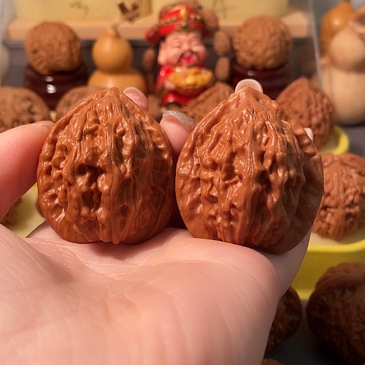 吊坠文玩核桃48大红袍